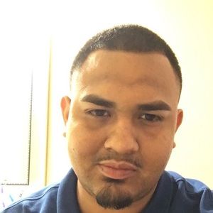 Meet your Posher, Manuel